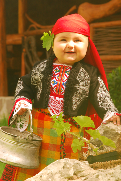 Бебешка Родопска носия
