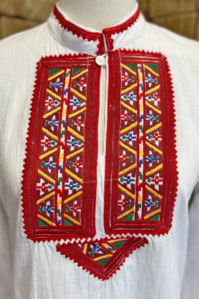 Къса Пиринска риза