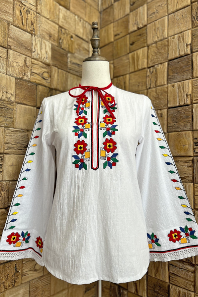 Тракийска къса риза