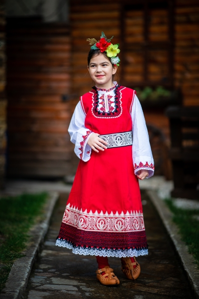 Детска Родопска носия