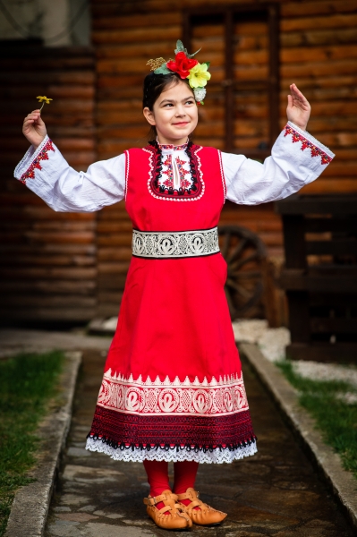 Детска Родопска носия