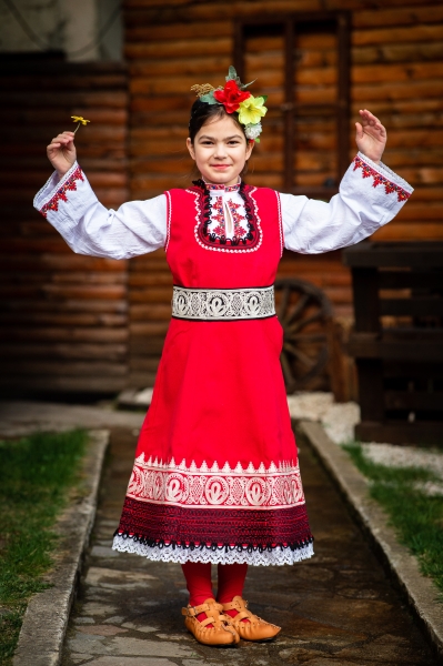 Детска Родопска носия
