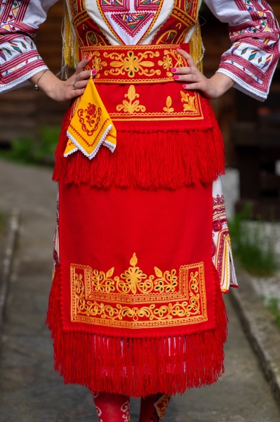 Пиринска носия