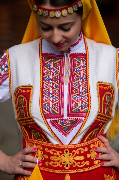 Пиринска носия