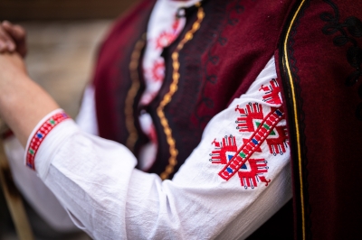 Пиринска носия