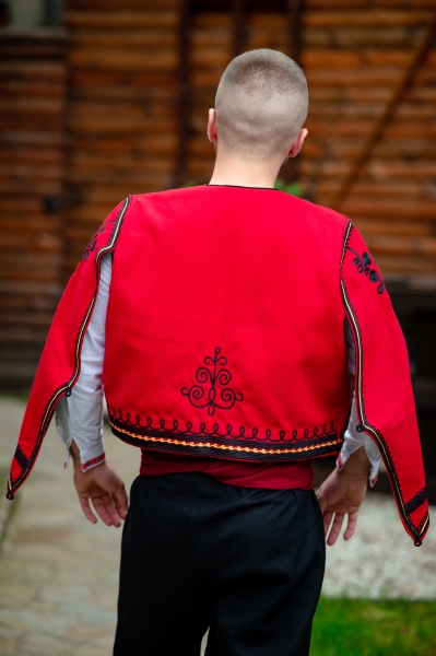 Пиринска носия