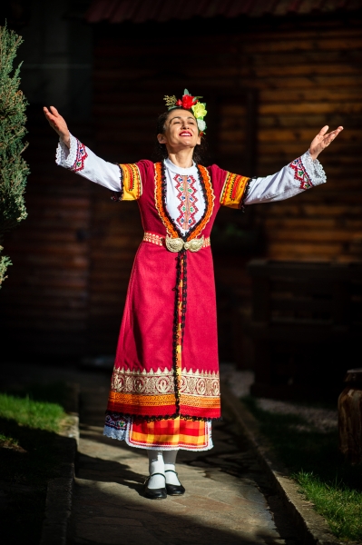 Родопска Невестина носия