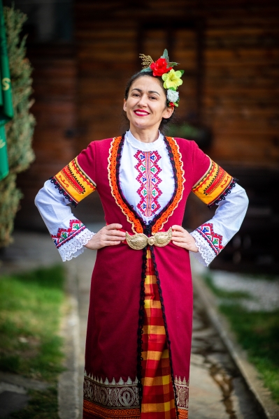 Родопска Невестина носия