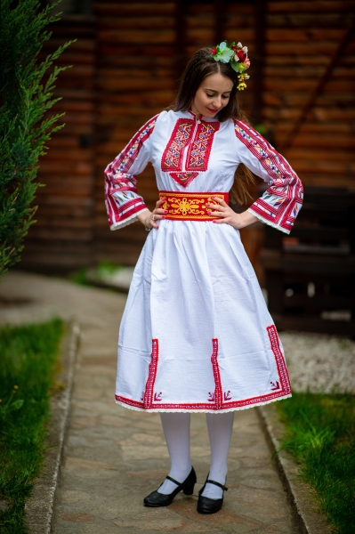 Пиринска дълга риза