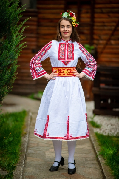 Пиринска дълга риза