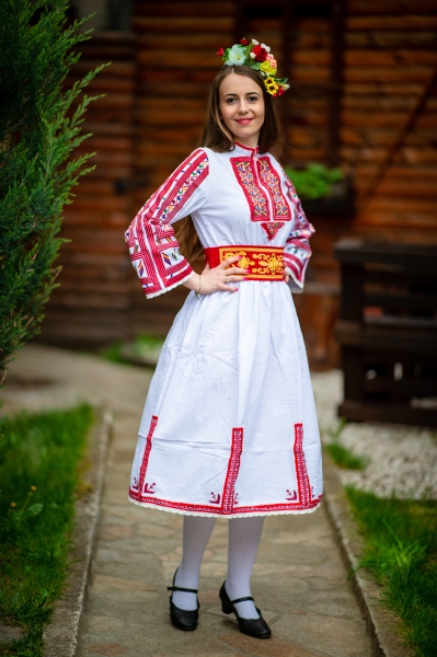 Пиринска дълга риза