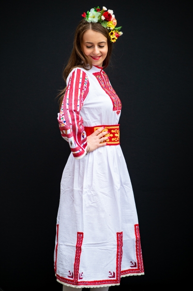 Пиринска дълга риза