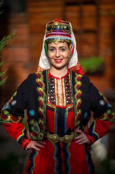 Родопска носия от района на с. Давидково, обл. Смолян