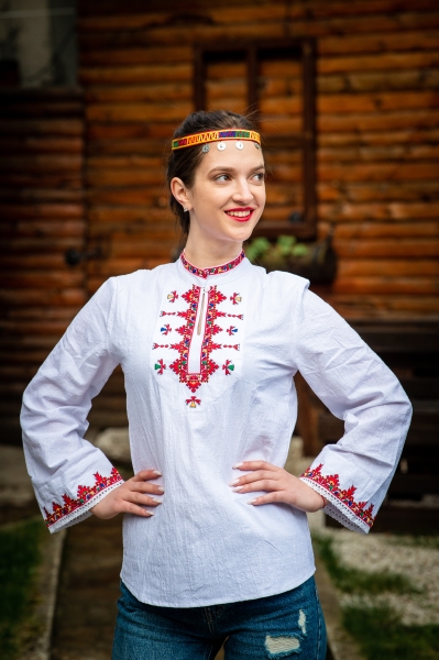 Родопска къса риза