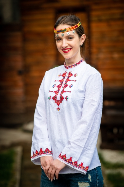 Родопска къса риза