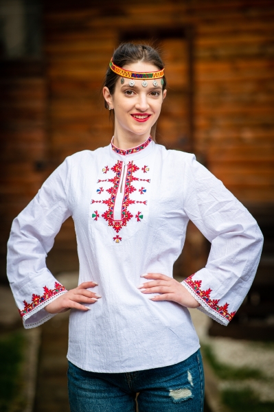Родопска къса риза