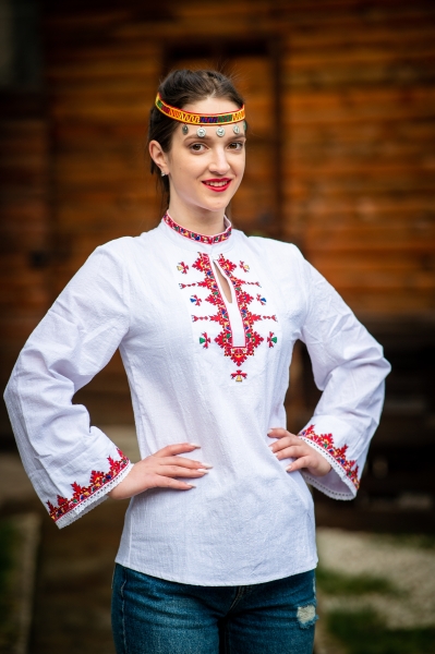 Родопска къса риза