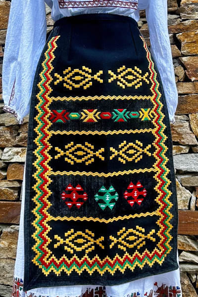 Дамска престилка