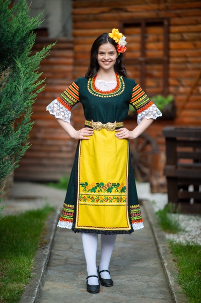 Ихтиманска носия
