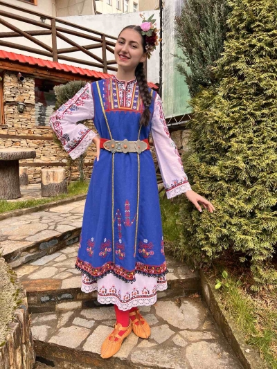 Шопска Трънска носия