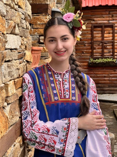 Шопска Трънска носия