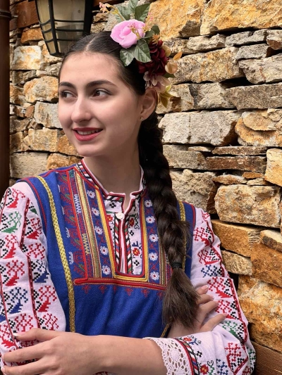 Шопска Трънска носия