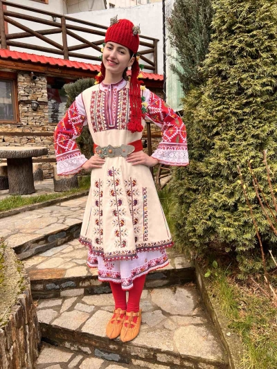 Шопска Трънска носия