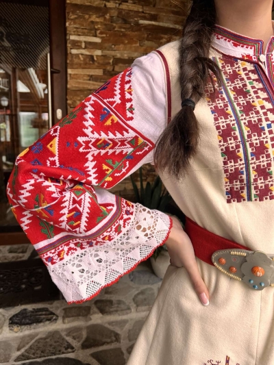Шопска Трънска носия