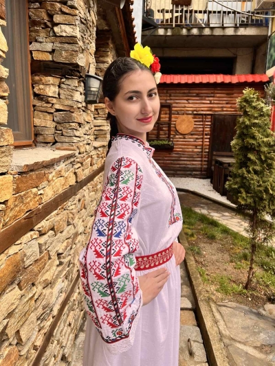 Шопска дълга риза