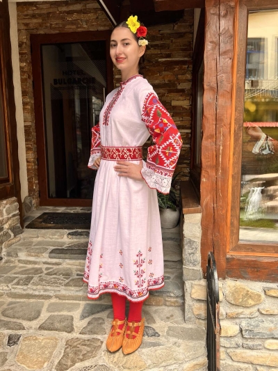 Шопска дълга риза
