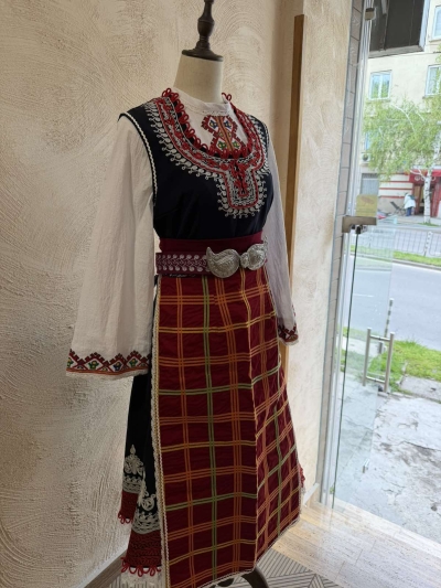 Родопска носия