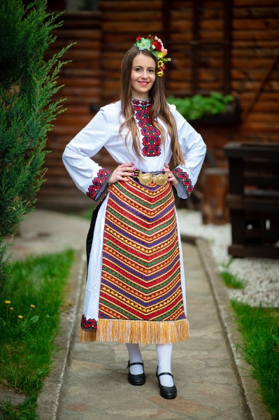 Странджанска риза с престилки