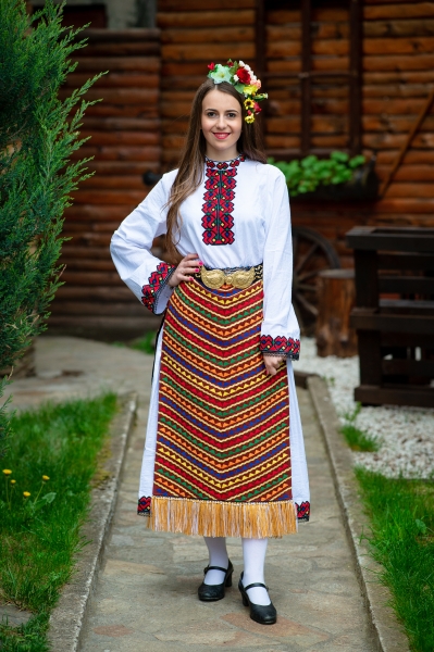 Странджанска риза с престилки