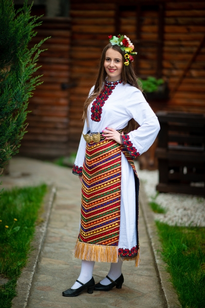 Странджанска риза с престилки
