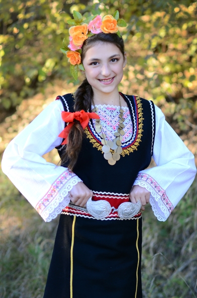 Costume from Thracian region for children